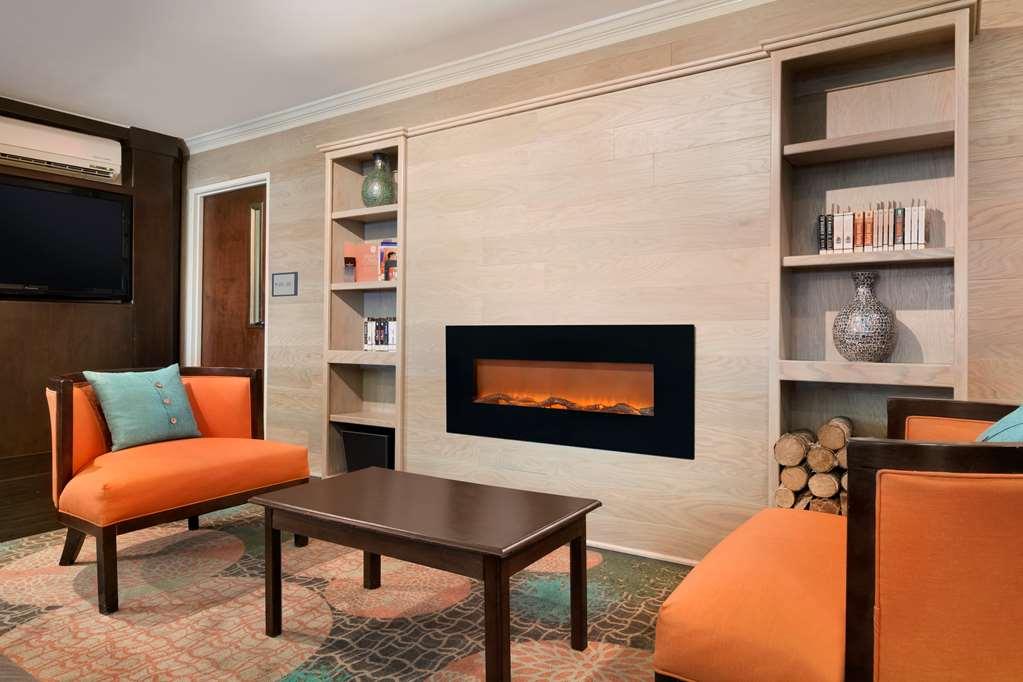 Spark By Hilton Spring Fayetteville Hotel Spring Lake