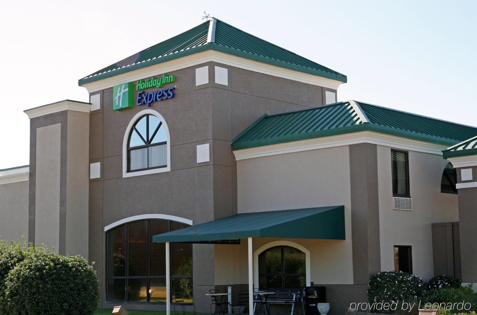 Spark By Hilton Spring Fayetteville 2* Spring Lake