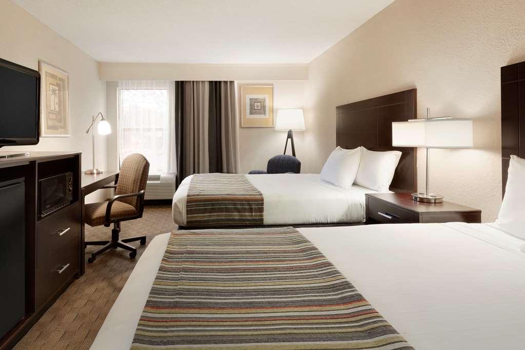 Spark By Hilton Spring Fayetteville