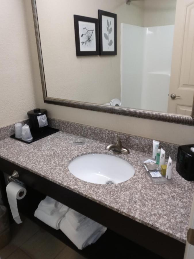 Hotel Spark By Hilton Spring Fayetteville Spring Lake