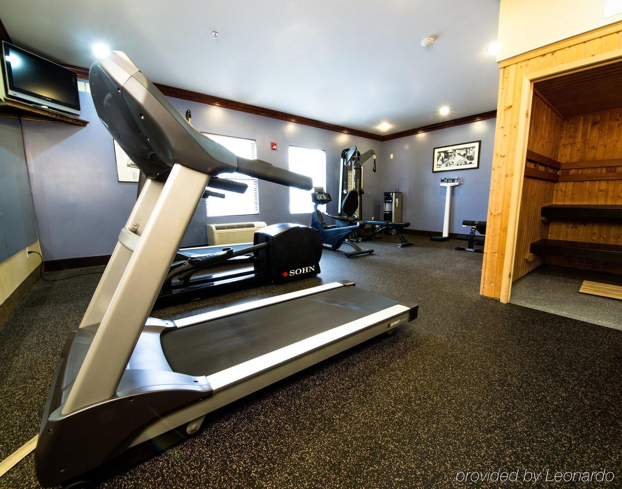Spark By Hilton Spring Fayetteville Hotel