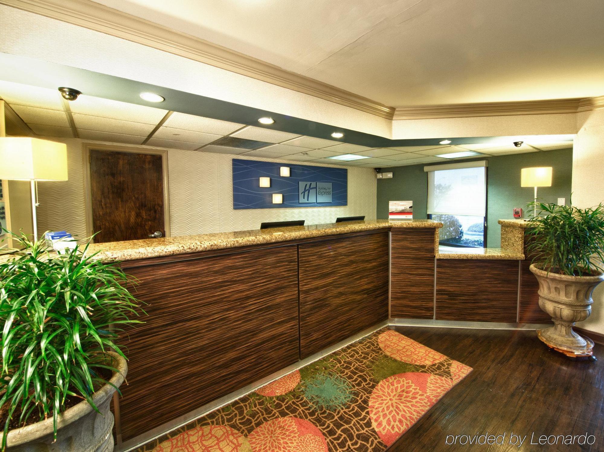 Hotel Spark By Hilton Spring Fayetteville