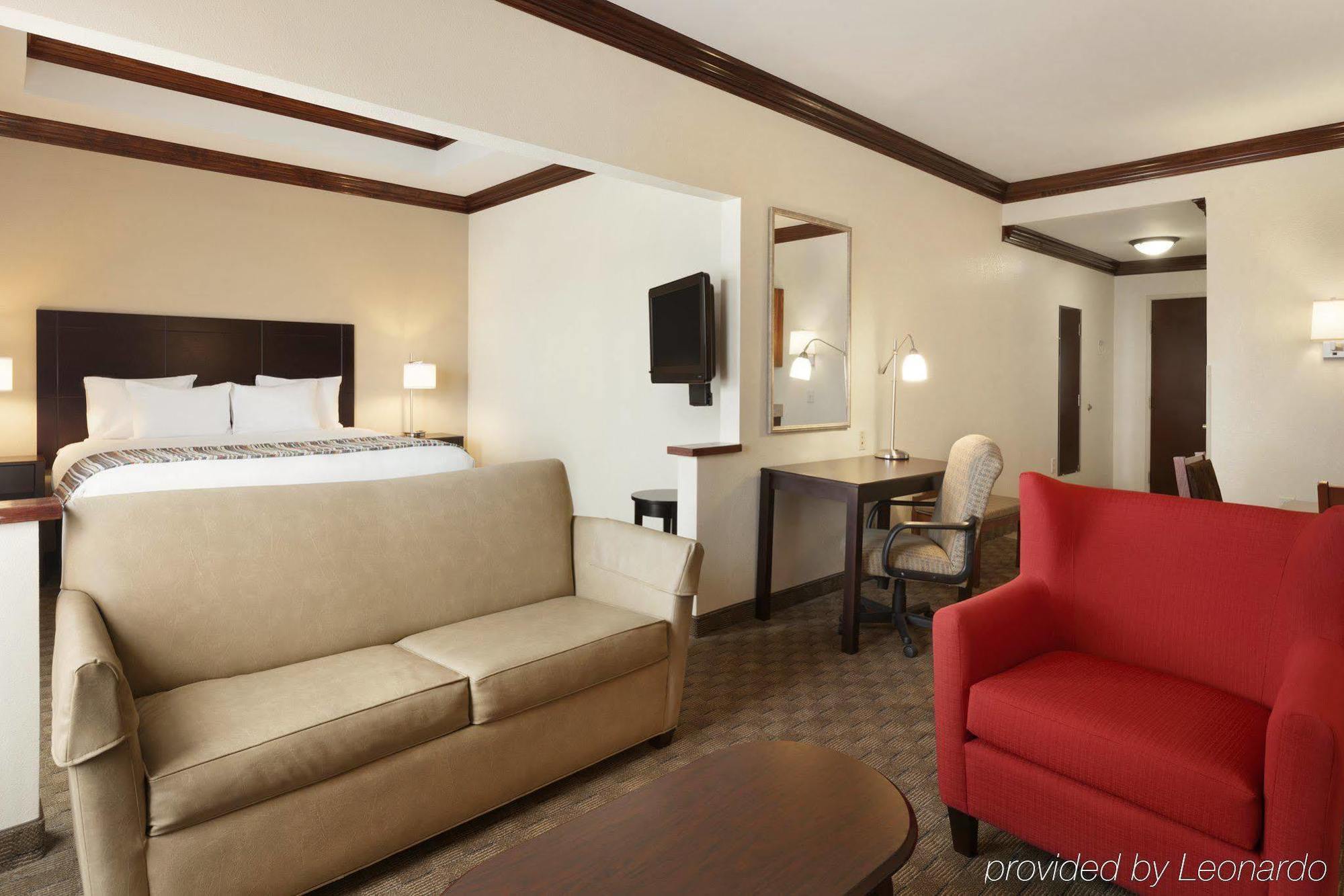 Hotel Spark By Hilton Spring Fayetteville Spring Lake
